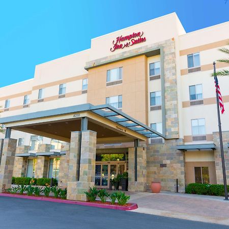 Hampton Inn & Suites Riverside/Corona East Exterior foto